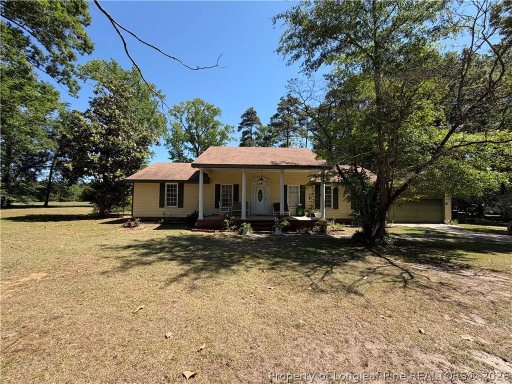 408 Old Farm Road, Raeford, NC 28376 — photo 6