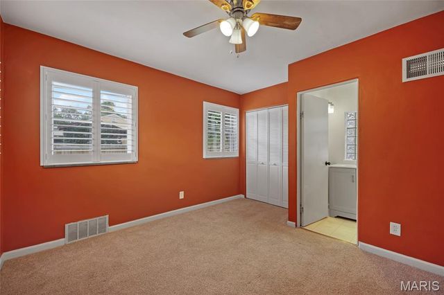 4530 Grasso Avenue, St Louis, MO 63123