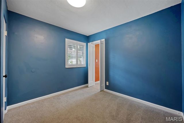 4530 Grasso Avenue, St Louis, MO 63123