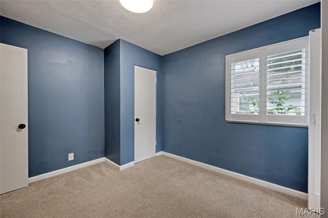 4530 Grasso Avenue, St Louis, MO 63123