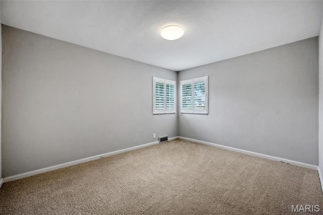 4530 Grasso Avenue, St Louis, MO 63123