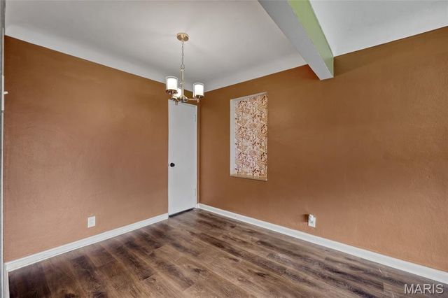 4530 Grasso Avenue, St Louis, MO 63123