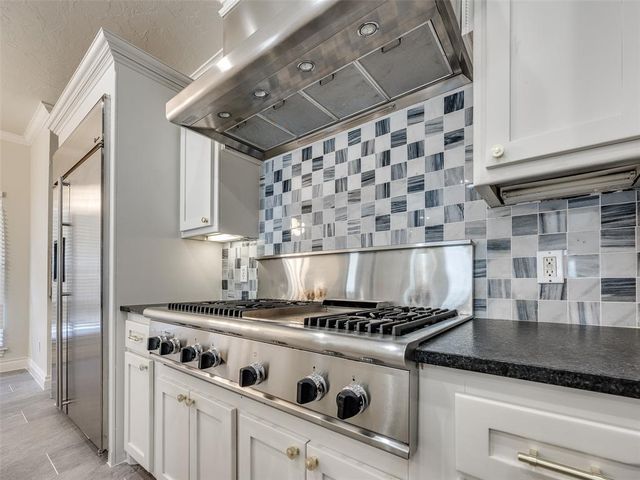 1008 Bentbrook Place, Norman, OK 73072