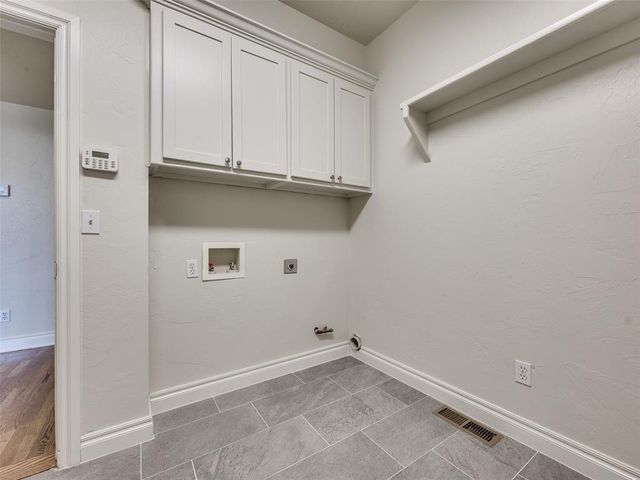 1008 Bentbrook Place, Norman, OK 73072