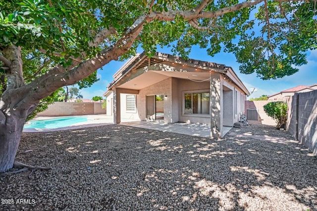 6893 W FIREBIRD Drive, Glendale, AZ 85308