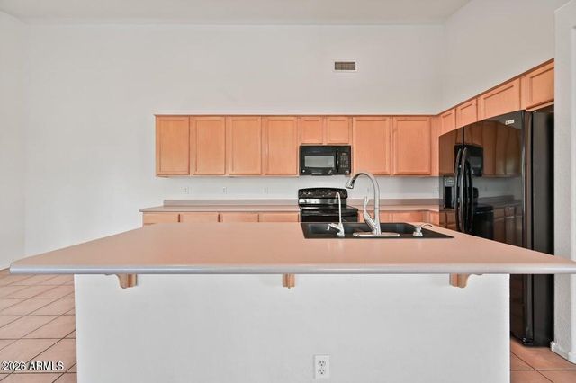 6893 W FIREBIRD Drive, Glendale, AZ 85308