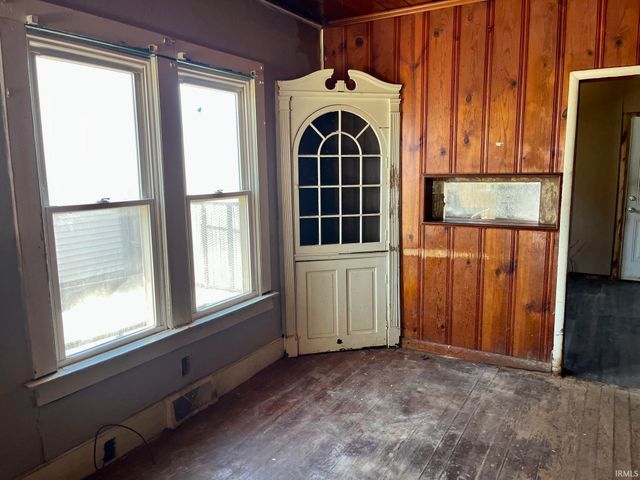 808 E Parkland Avenue, Evansville, IN 47711
