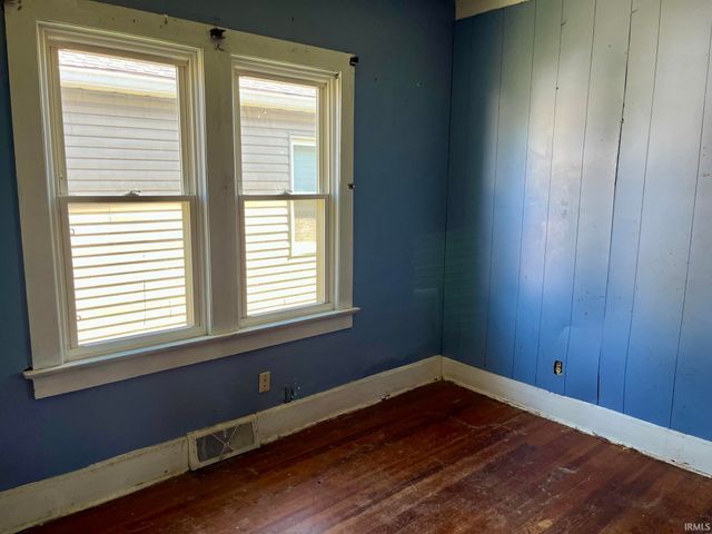 808 E Parkland Avenue, Evansville, IN 47711