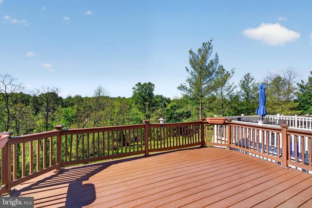 606 MARIANNE LN, Baltimore, MD 21228