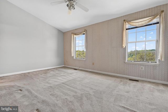 606 MARIANNE LN, Baltimore, MD 21228