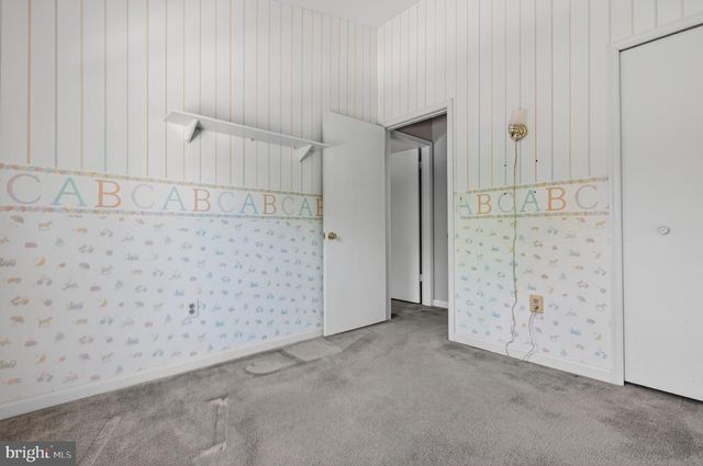 606 MARIANNE LN, Baltimore, MD 21228
