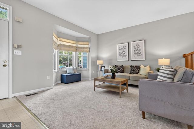 606 MARIANNE LN, Baltimore, MD 21228