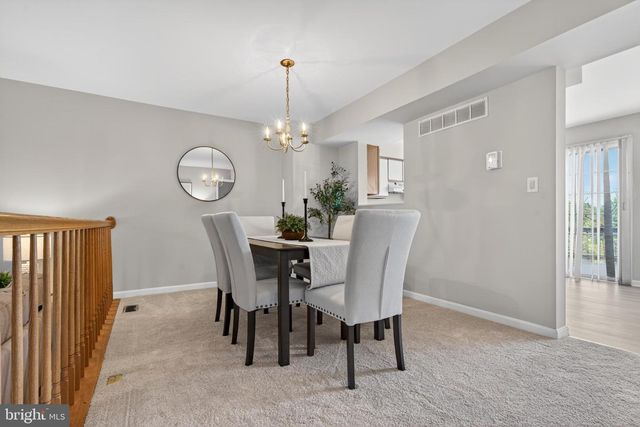 606 MARIANNE LN, Baltimore, MD 21228