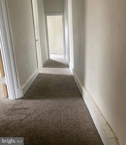 45 GOLF RD, Upper Darby, PA 19082