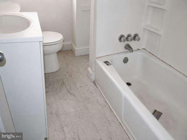 45 GOLF RD, Upper Darby, PA 19082
