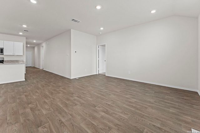 1113 Argonne Forest, Seguin, TX 78155