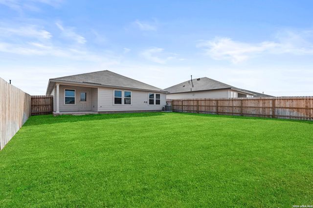 1113 Argonne Forest, Seguin, TX 78155