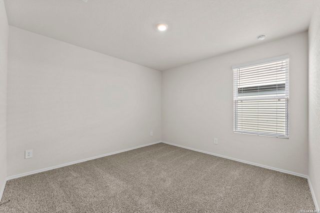 1113 Argonne Forest, Seguin, TX 78155