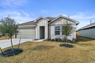 1113 Argonne Forest, Seguin, TX 78155
