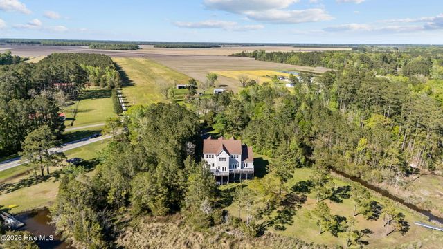 2180 Nc 304 C, Bayboro, NC 28515