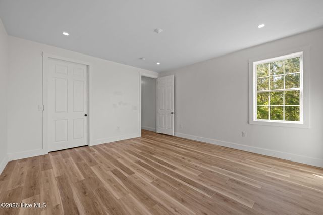 2180 Nc 304 C, Bayboro, NC 28515