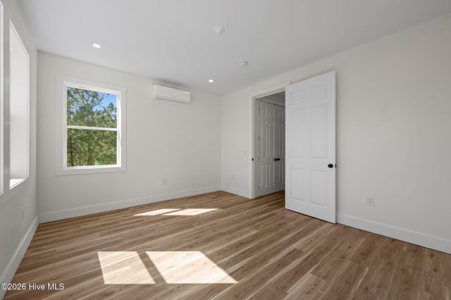 2180 Nc 304 C, Bayboro, NC 28515