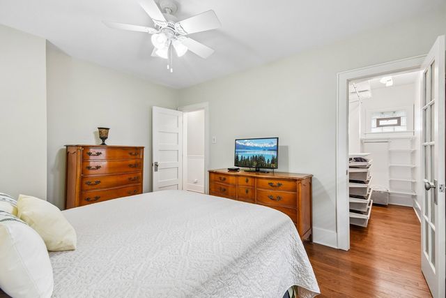 821 N Grove Avenue, Oak Park, IL 60302