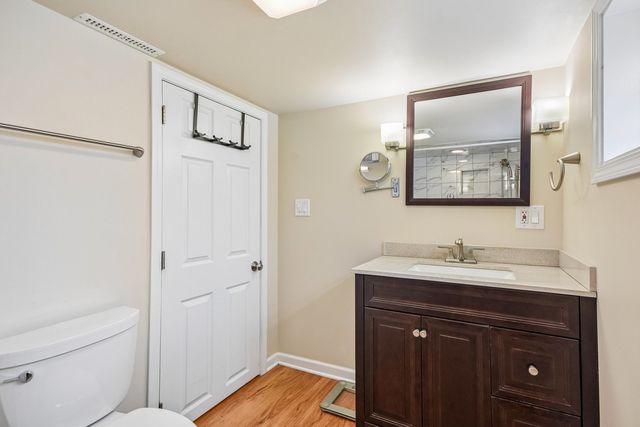 821 N Grove Avenue, Oak Park, IL 60302