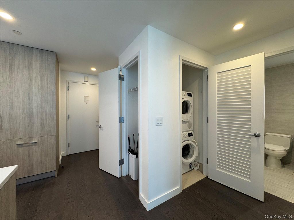 131-05 40 15L, Flushing, NY 11354 — photo 2