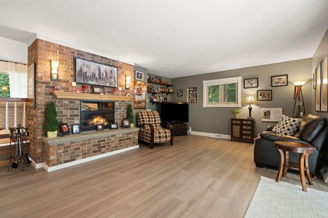 2665 Pinebrook Drive, La Porte, IN 46350