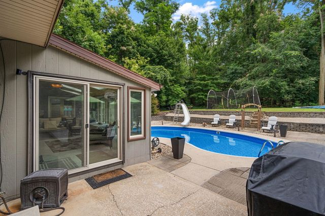 2665 Pinebrook Drive, La Porte, IN 46350
