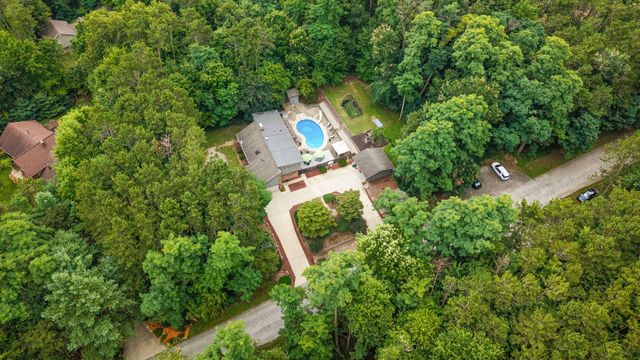 2665 Pinebrook Drive, La Porte, IN 46350