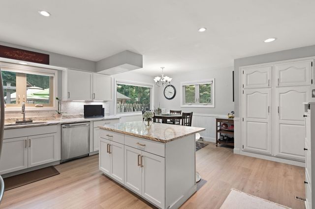 2665 Pinebrook Drive, La Porte, IN 46350