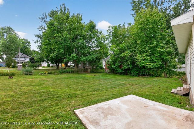 311 W Main Street, Grand Ledge, MI 48837