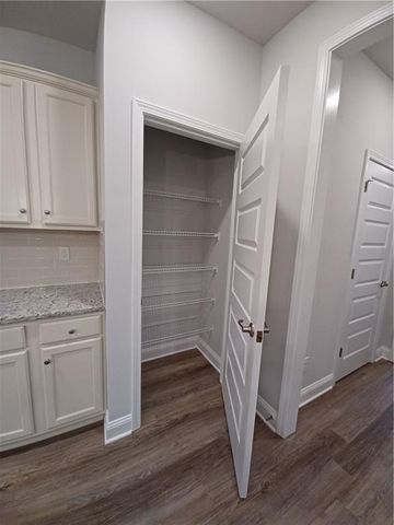 534 Creek Road, Cornelia, GA 30531