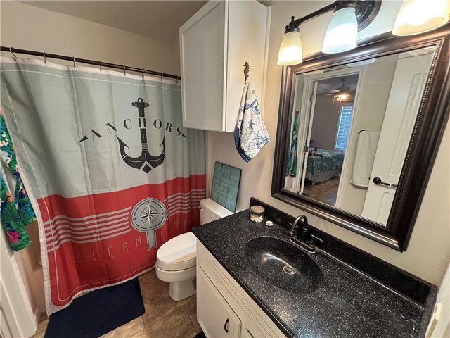 13981 Blackbeard Dr, Corpus Christi, TX 78418