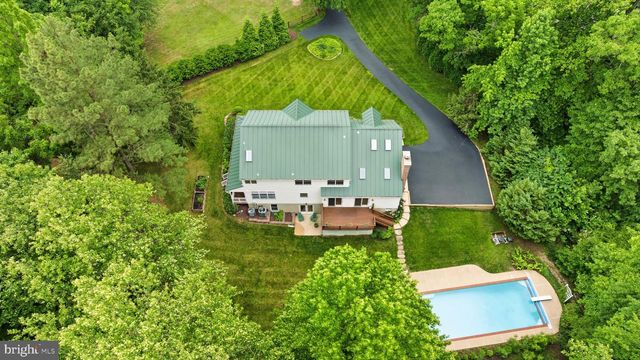 3265 LORING DR, Huntingtown, MD 20639