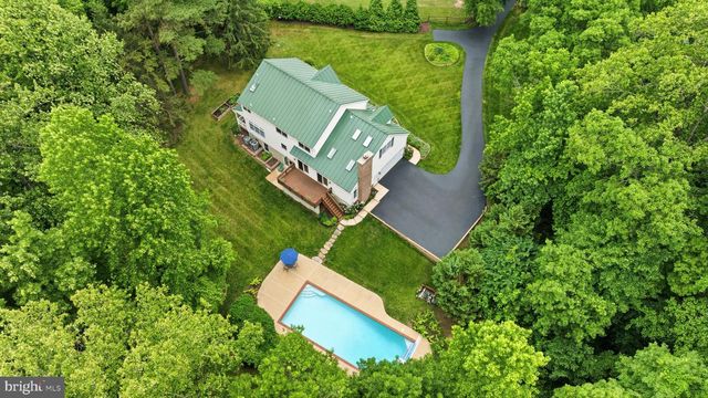 3265 LORING DR, Huntingtown, MD 20639