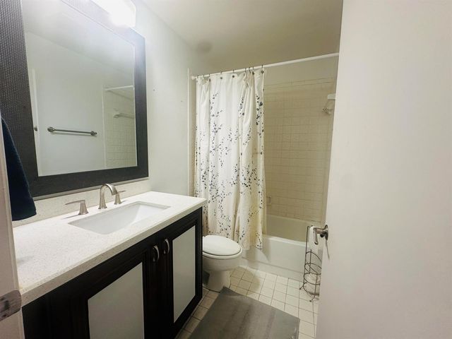 10900 Waterberry Court, Boca Raton, FL 33498