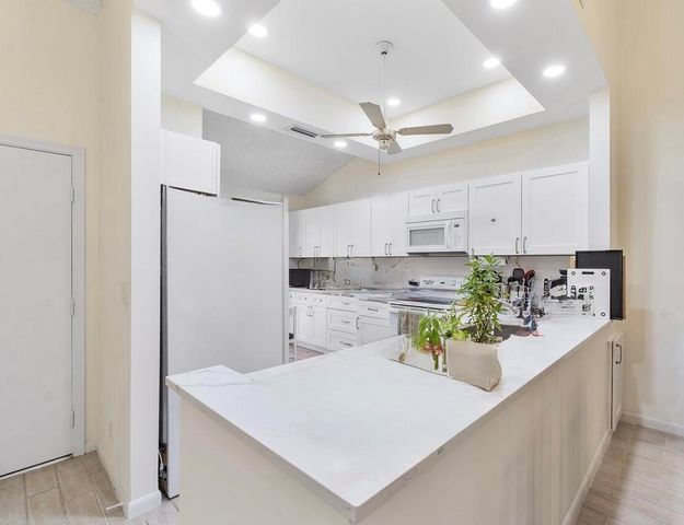 10900 Waterberry Court, Boca Raton, FL 33498
