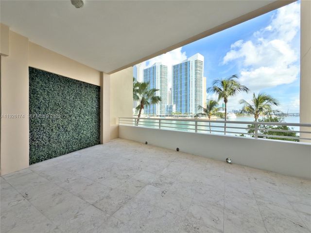 848 Brickell Key Dr 306, Miami, FL 33131