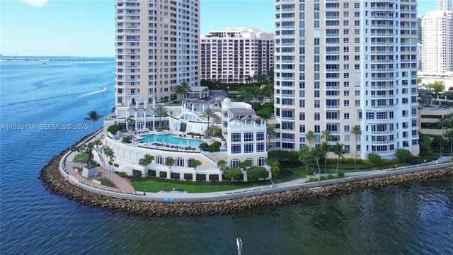 848 Brickell Key Dr 306, Miami, FL 33131
