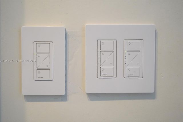 848 Brickell Key Dr 306, Miami, FL 33131