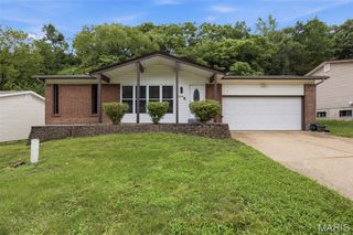 5018 Country Valley Drive, Imperial, MO 63052