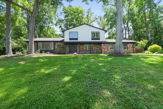2049 Shore Hill Drive, West Bloomfield, MI 48323