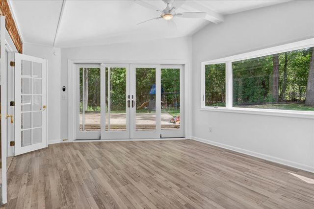 2049 Shore Hill Drive, West Bloomfield, MI 48323