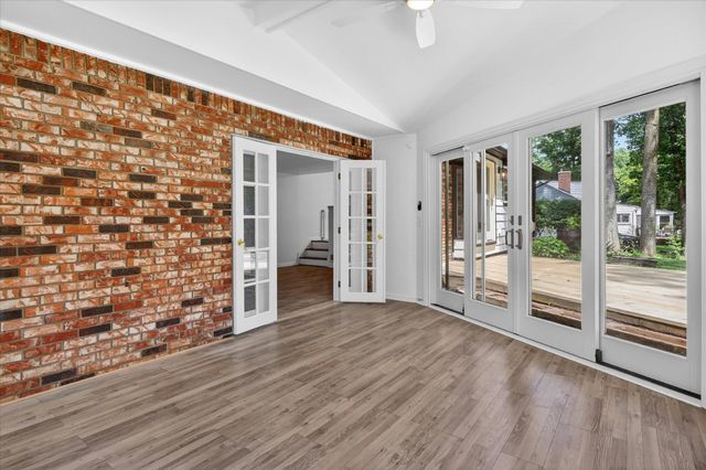 2049 Shore Hill Drive, West Bloomfield, MI 48323