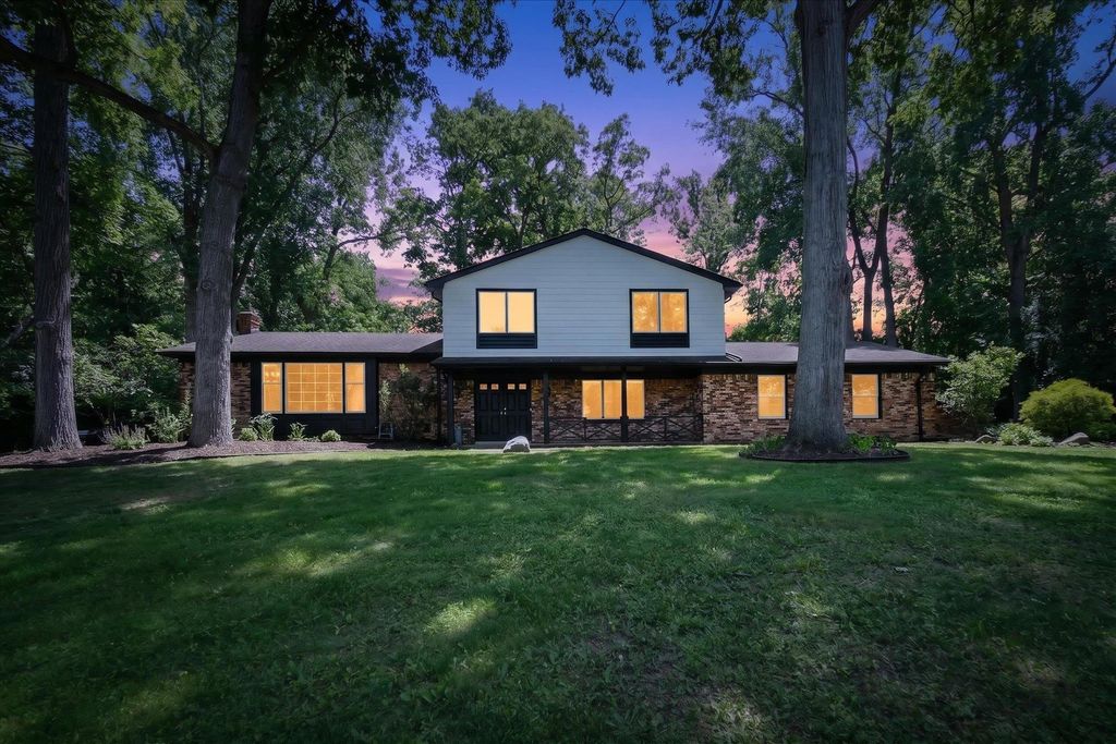2049 Shore Hill Drive, West Bloomfield, MI 48323