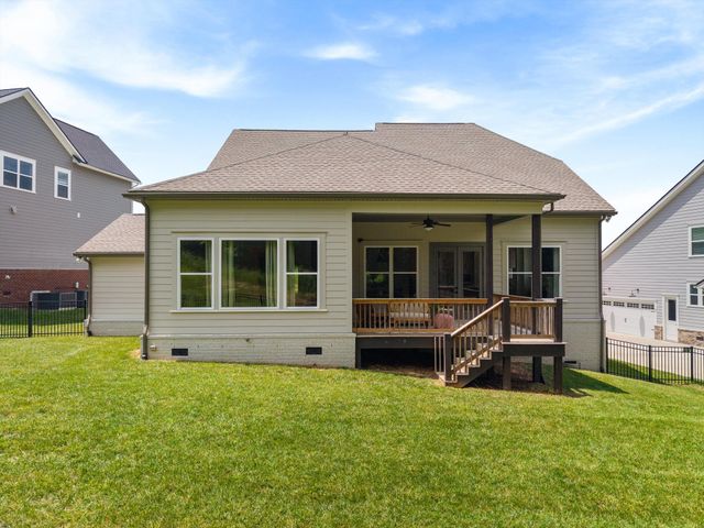 7120 Neills Branch Dr, College Grove, TN 37046