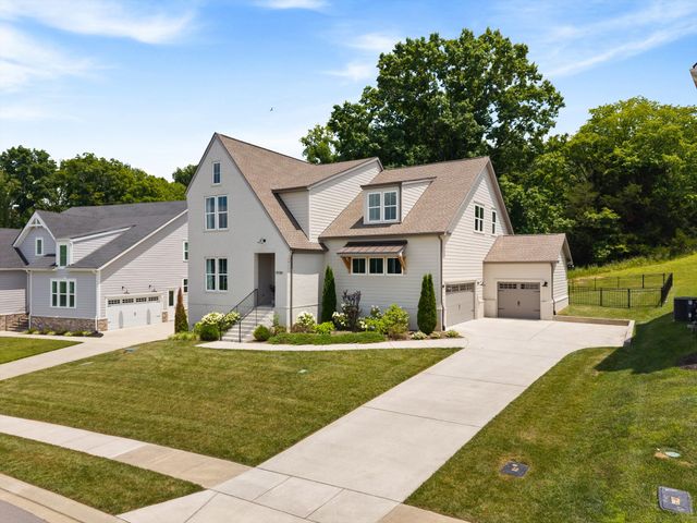 7120 Neills Branch Dr, College Grove, TN 37046